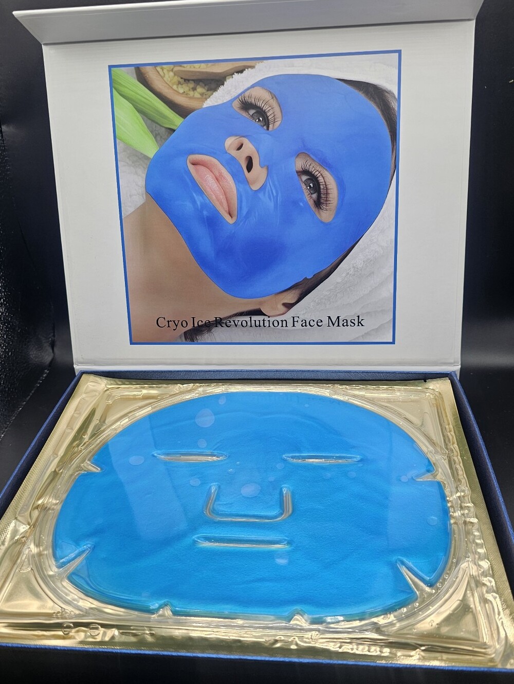 Dynamic Gemstone box holds a 12-pack of "Cryo Ice Revolution" Face Fasks,